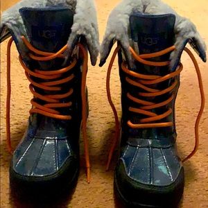 Ugg snow boots